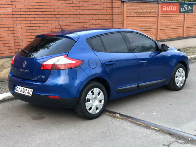 Рено Меган 2012 в Львове на Automoto.ua Синий Рено Меган, объемом двигателя 1.5 л и пробегом 300 тыс. км за 5250 $, фото 3 на Automoto.ua