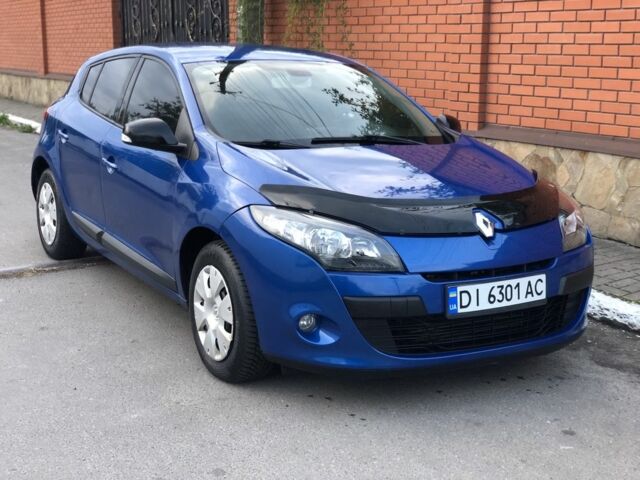 Синій Рено Меган, об'ємом двигуна 1.5 л та пробігом 300 тис. км за 5300 $, фото 1 на Automoto.ua