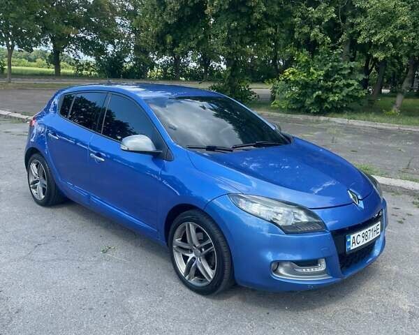 Синий Рено Меган, объемом двигателя 1.5 л и пробегом 325 тыс. км за 8300 $, фото 1 на Automoto.ua