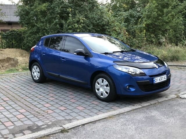 Синій Рено Меган, об'ємом двигуна 1.5 л та пробігом 300 тис. км за 5300 $, фото 9 на Automoto.ua