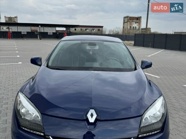 Синий Рено Меган, объемом двигателя 1.5 л и пробегом 298 тыс. км за 7450 $, фото 4 на Automoto.ua
