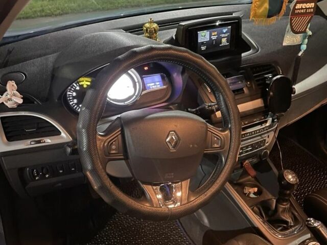 Синій Рено Меган, об'ємом двигуна 1.5 л та пробігом 275 тис. км за 8000 $, фото 7 на Automoto.ua