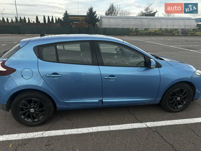 Синий Рено Меган, объемом двигателя 1.46 л и пробегом 156 тыс. км за 8750 $, фото 7 на Automoto.ua