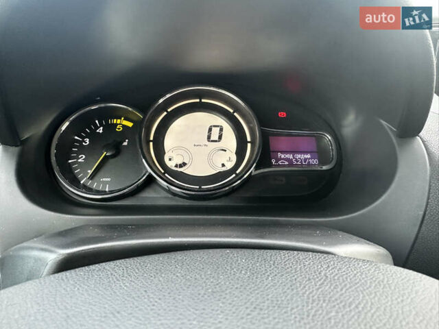 Синий Рено Меган, объемом двигателя 1.46 л и пробегом 156 тыс. км за 8750 $, фото 14 на Automoto.ua
