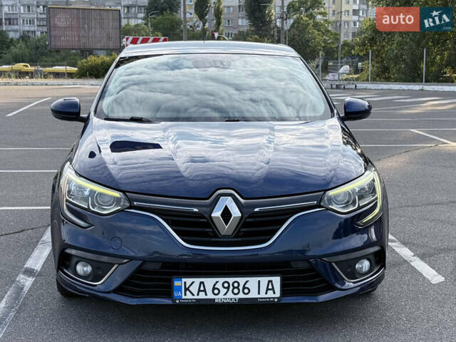 Синій Рено Меган, об'ємом двигуна 1.5 л та пробігом 264 тис. км за 11500 $, фото 2 на Automoto.ua