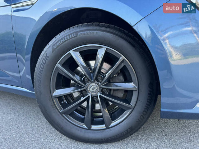 Синий Рено Меган, объемом двигателя 1.2 л и пробегом 201 тыс. км за 10299 $, фото 15 на Automoto.ua