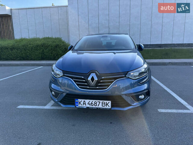 Синий Рено Меган, объемом двигателя 1.2 л и пробегом 201 тыс. км за 10299 $, фото 4 на Automoto.ua