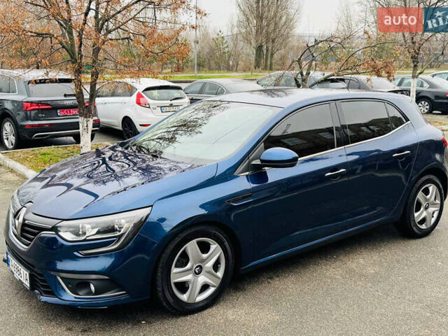 Синий Рено Меган, объемом двигателя 1.46 л и пробегом 264 тыс. км за 11500 $, фото 9 на Automoto.ua