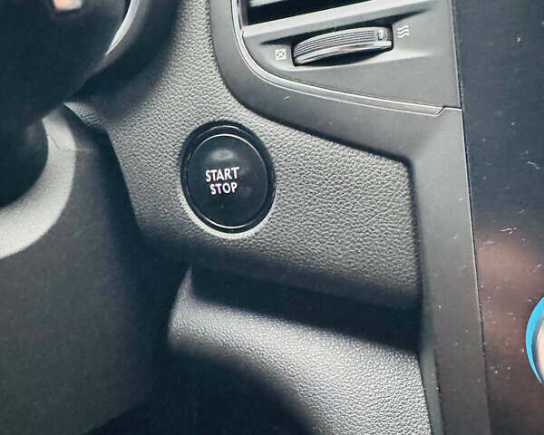 Синий Рено Меган, объемом двигателя 1.46 л и пробегом 264 тыс. км за 11500 $, фото 22 на Automoto.ua