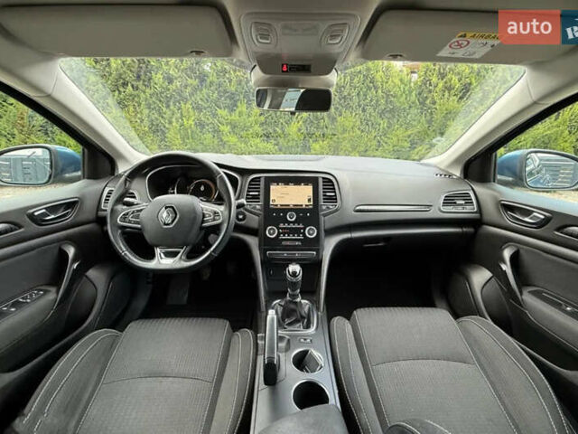 Синий Рено Меган, объемом двигателя 1.5 л и пробегом 140 тыс. км за 8500 $, фото 5 на Automoto.ua