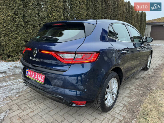 Синий Рено Меган, объемом двигателя 1.6 л и пробегом 195 тыс. км за 13500 $, фото 3 на Automoto.ua