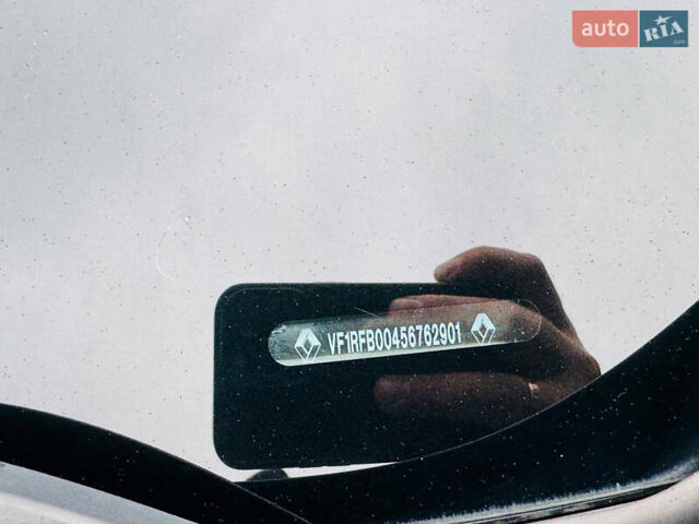 Синий Рено Меган, объемом двигателя 1.46 л и пробегом 264 тыс. км за 11500 $, фото 20 на Automoto.ua