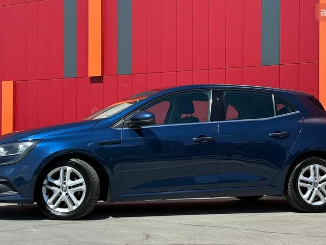 Синій Рено Меган, об'ємом двигуна 1.46 л та пробігом 326 тис. км за 8999 $, фото 4 на Automoto.ua