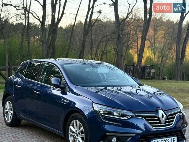 Синий Рено Меган, объемом двигателя 1.2 л и пробегом 201 тыс. км за 11200 $, фото 4 на Automoto.ua
