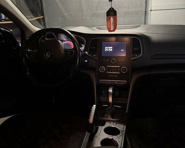 Синій Рено Меган, об'ємом двигуна 1.46 л та пробігом 228 тис. км за 10800 $, фото 10 на Automoto.ua