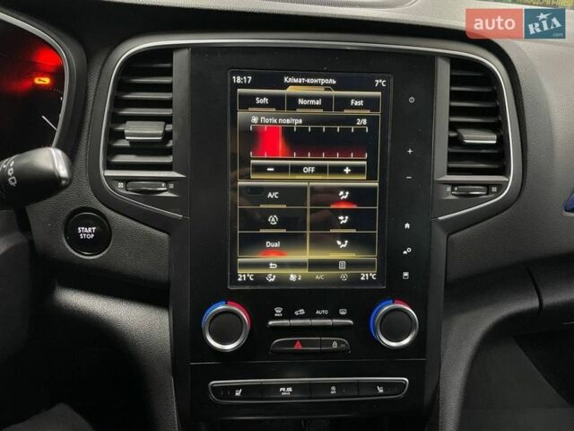 Синій Рено Меган, об'ємом двигуна 1.62 л та пробігом 135 тис. км за 16990 $, фото 32 на Automoto.ua