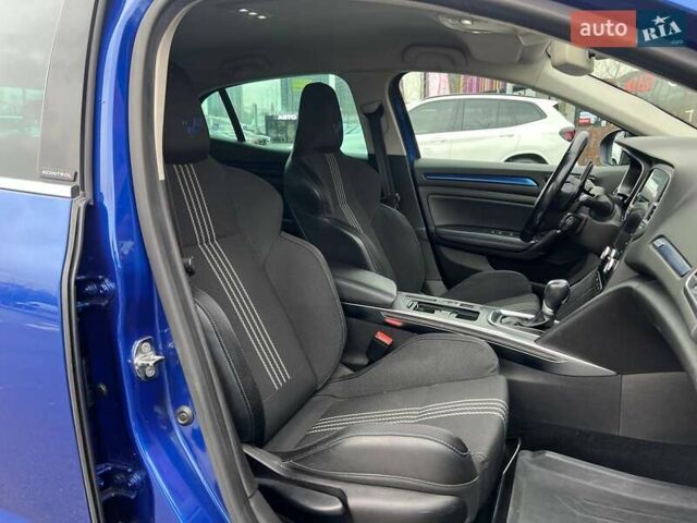 Синій Рено Меган, об'ємом двигуна 1.62 л та пробігом 135 тис. км за 18990 $, фото 13 на Automoto.ua