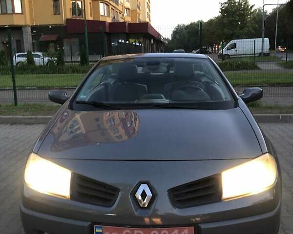 Синий Рено Меган, объемом двигателя 1.6 л и пробегом 260 тыс. км за 5790 $, фото 1 на Automoto.ua