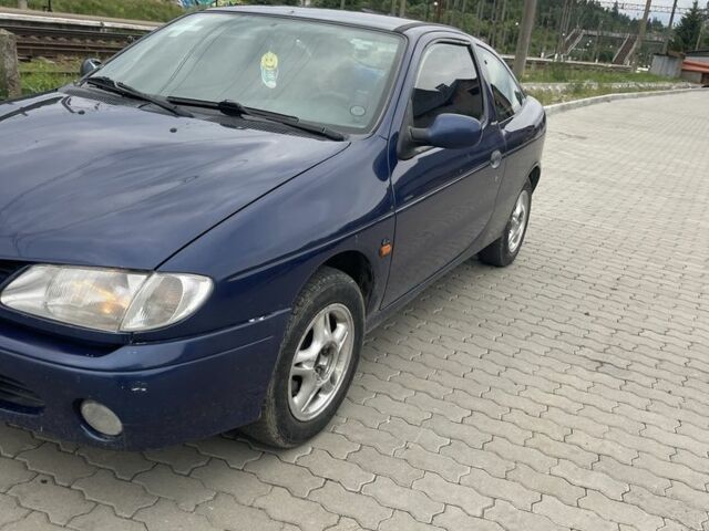 Синій Рено Меган, об'ємом двигуна 2 л та пробігом 250 тис. км за 1300 $, фото 3 на Automoto.ua