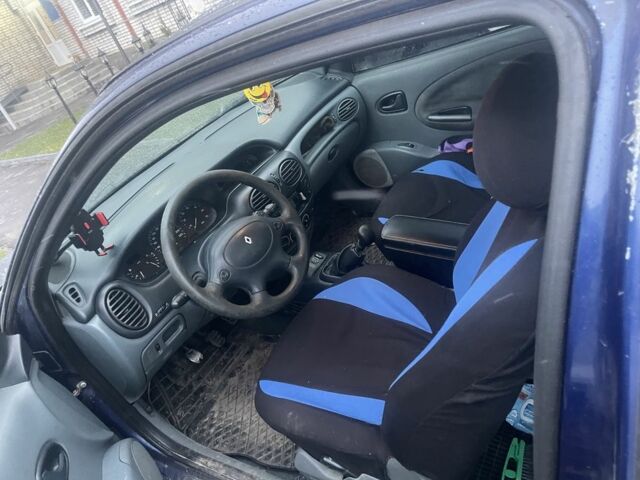 Синій Рено Меган, об'ємом двигуна 2 л та пробігом 250 тис. км за 1300 $, фото 8 на Automoto.ua