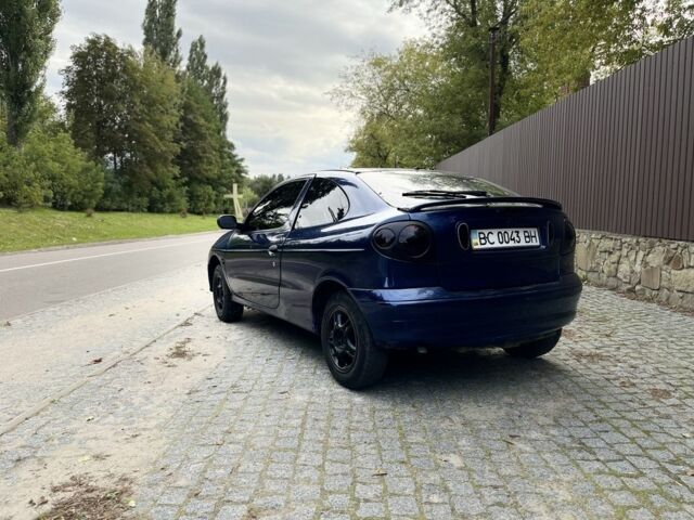 Синій Рено Меган, об'ємом двигуна 2 л та пробігом 375 тис. км за 1300 $, фото 3 на Automoto.ua