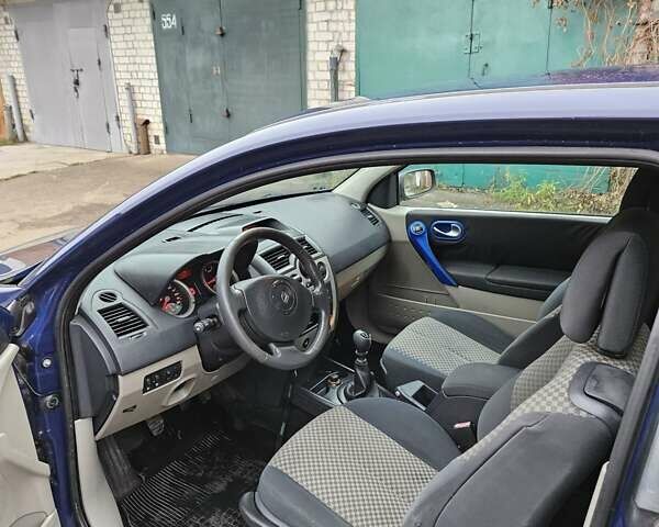 Синий Рено Меган, объемом двигателя 1.87 л и пробегом 239 тыс. км за 3200 $, фото 9 на Automoto.ua