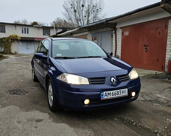 Синий Рено Меган, объемом двигателя 1.87 л и пробегом 239 тыс. км за 3200 $, фото 4 на Automoto.ua