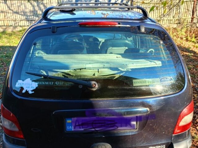 Синий Рено Меган, объемом двигателя 0 л и пробегом 298 тыс. км за 3400 $, фото 1 на Automoto.ua