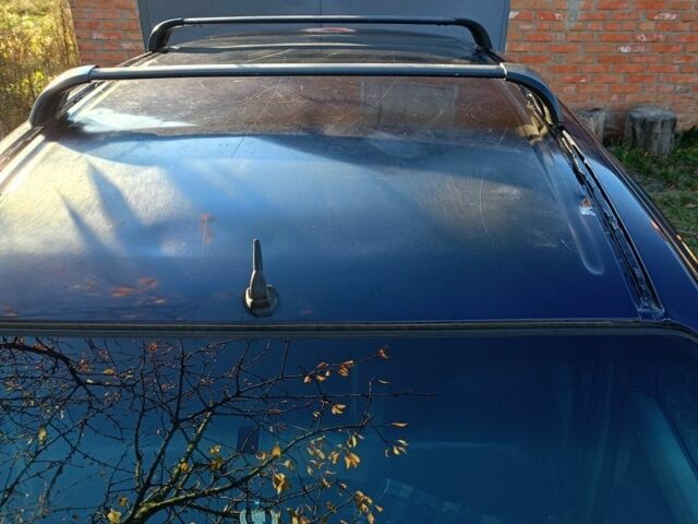 Синий Рено Меган, объемом двигателя 0 л и пробегом 298 тыс. км за 3400 $, фото 2 на Automoto.ua