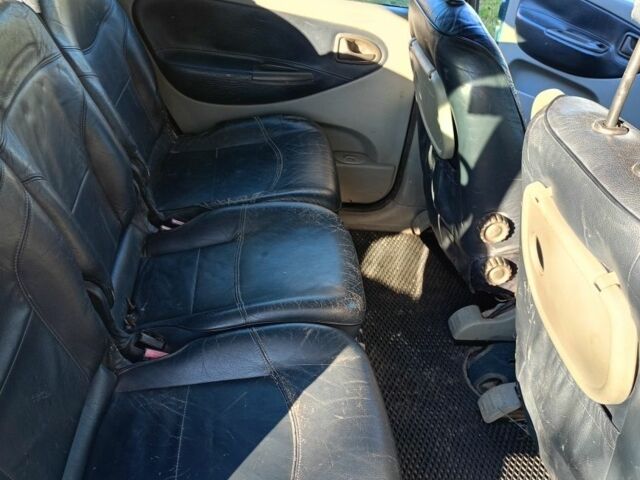 Синий Рено Меган, объемом двигателя 0 л и пробегом 298 тыс. км за 3400 $, фото 9 на Automoto.ua