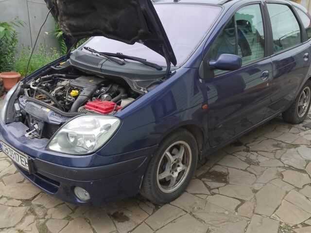 Синий Рено Меган, объемом двигателя 1.9 л и пробегом 360 тыс. км за 2700 $, фото 5 на Automoto.ua