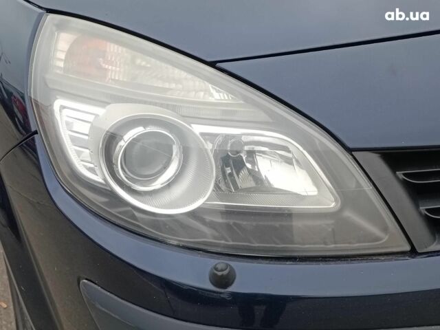 Синій Рено Меган, об'ємом двигуна 2 л та пробігом 328 тис. км за 6190 $, фото 3 на Automoto.ua