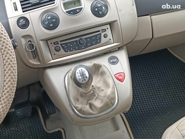 Синій Рено Меган, об'ємом двигуна 2 л та пробігом 328 тис. км за 6190 $, фото 17 на Automoto.ua