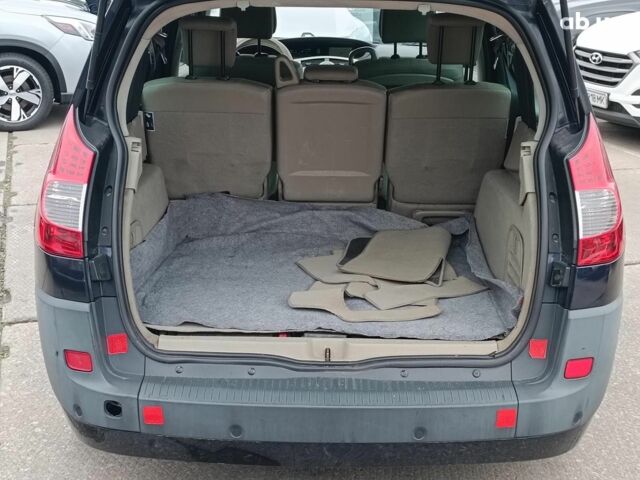 Синій Рено Меган, об'ємом двигуна 2 л та пробігом 328 тис. км за 6190 $, фото 18 на Automoto.ua