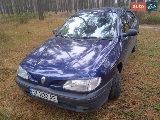 Синий Рено Меган, объемом двигателя 1.39 л и пробегом 315 тыс. км за 2250 $, фото 2 на Automoto.ua