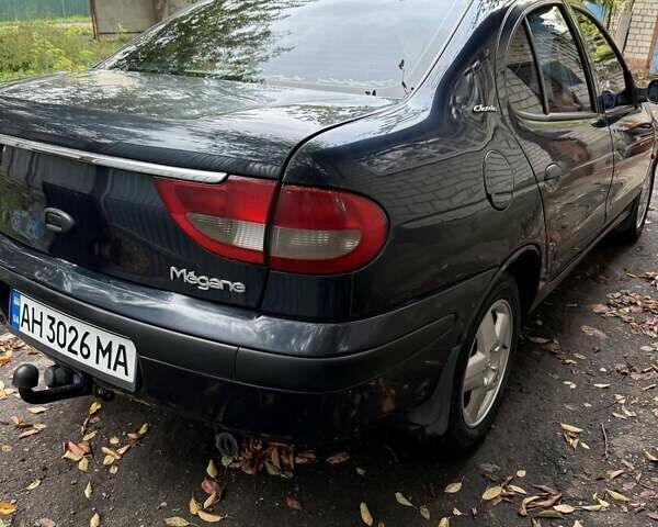 Синий Рено Меган, объемом двигателя 1.6 л и пробегом 262 тыс. км за 3200 $, фото 6 на Automoto.ua
