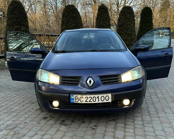 Синий Рено Меган, объемом двигателя 1.6 л и пробегом 179 тыс. км за 3500 $, фото 4 на Automoto.ua