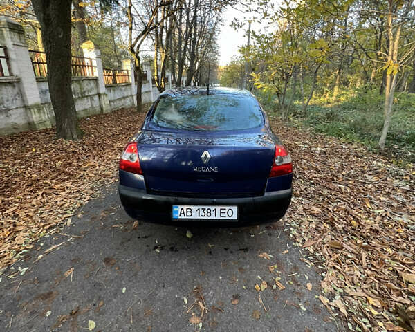 Синий Рено Меган, объемом двигателя 1.6 л и пробегом 243 тыс. км за 2800 $, фото 4 на Automoto.ua