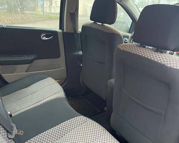 Синий Рено Меган, объемом двигателя 2 л и пробегом 251 тыс. км за 4900 $, фото 14 на Automoto.ua