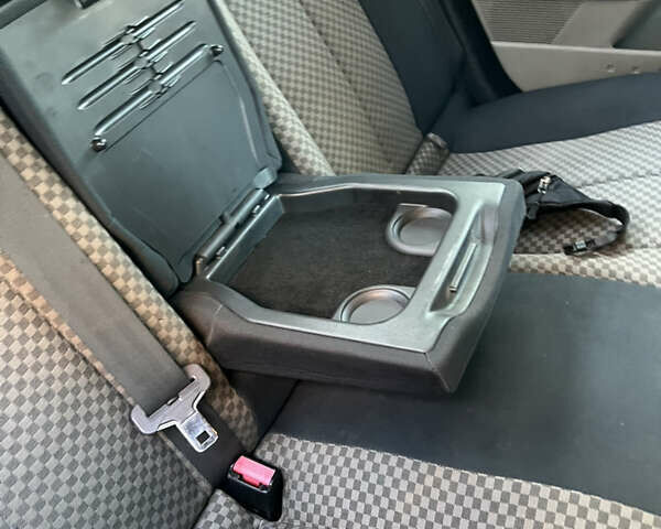 Синий Рено Меган, объемом двигателя 1.6 л и пробегом 243 тыс. км за 2800 $, фото 11 на Automoto.ua