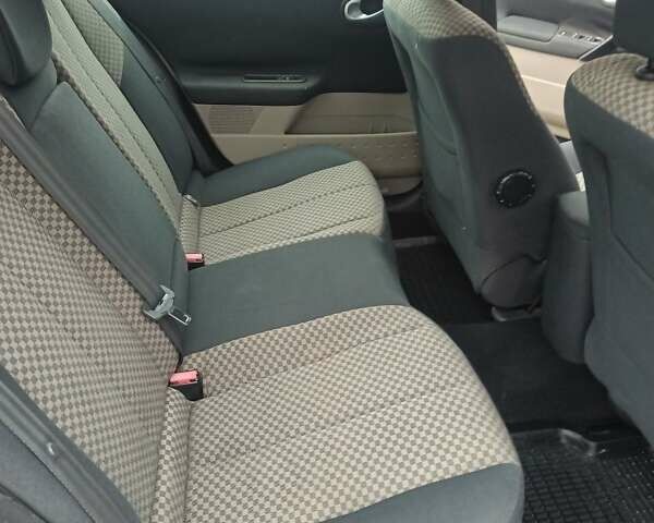 Синий Рено Меган, объемом двигателя 1.4 л и пробегом 173 тыс. км за 3850 $, фото 11 на Automoto.ua