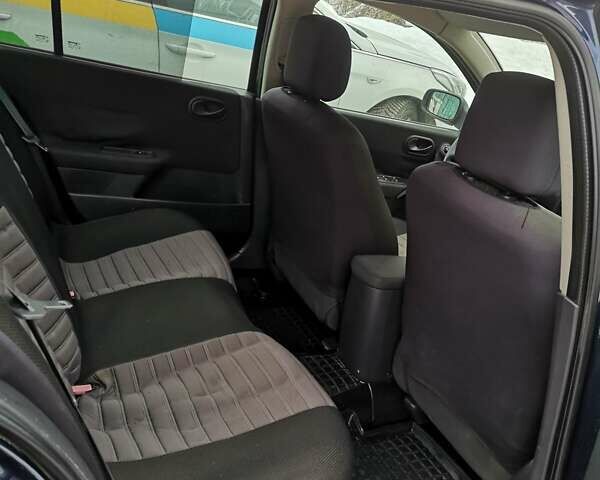 Синий Рено Меган, объемом двигателя 1.4 л и пробегом 208 тыс. км за 3699 $, фото 9 на Automoto.ua