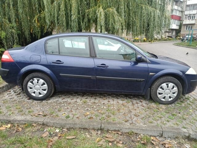 Синий Рено Меган, объемом двигателя 1.4 л и пробегом 173 тыс. км за 3550 $, фото 3 на Automoto.ua