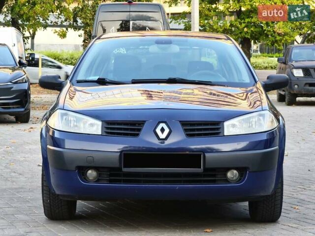 Синий Рено Меган, объемом двигателя 1.4 л и пробегом 372 тыс. км за 3300 $, фото 3 на Automoto.ua
