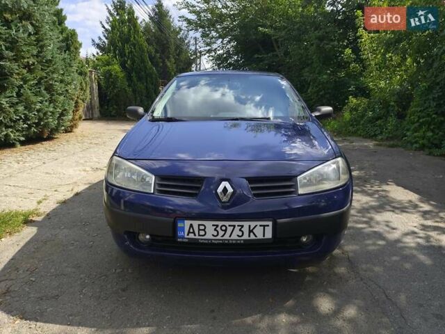 Синий Рено Меган, объемом двигателя 1.6 л и пробегом 306 тыс. км за 3900 $, фото 1 на Automoto.ua