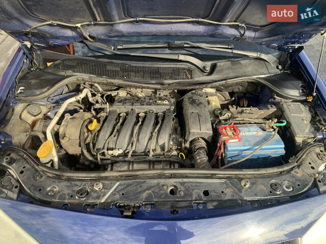 Синий Рено Меган, объемом двигателя 1.4 л и пробегом 219 тыс. км за 4300 $, фото 8 на Automoto.ua