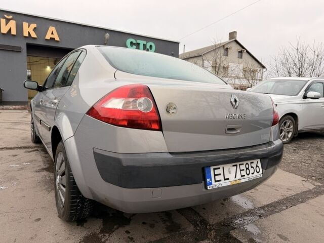 Синий Рено Меган, объемом двигателя 1.6 л и пробегом 159 тыс. км за 1950 $, фото 8 на Automoto.ua