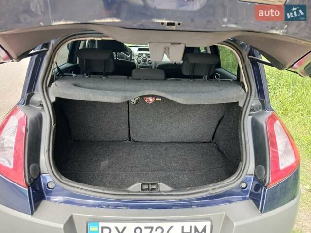 Синий Рено Меган, объемом двигателя 0 л и пробегом 243 тыс. км за 4300 $, фото 9 на Automoto.ua