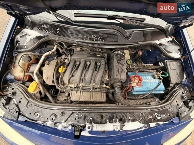 Синій Рено Меган, об'ємом двигуна 1.4 л та пробігом 225 тис. км за 3900 $, фото 14 на Automoto.ua