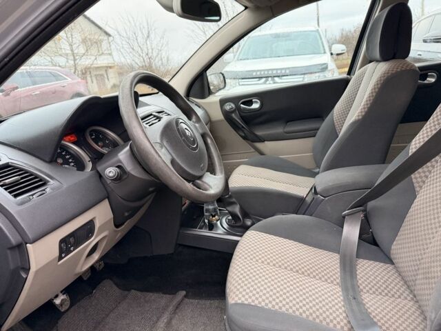 Синий Рено Меган, объемом двигателя 1.6 л и пробегом 159 тыс. км за 1950 $, фото 10 на Automoto.ua